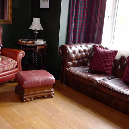 Bedlam House Guest house 2*
