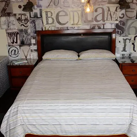 Bedlam House 2* Newquay (Cornwall)